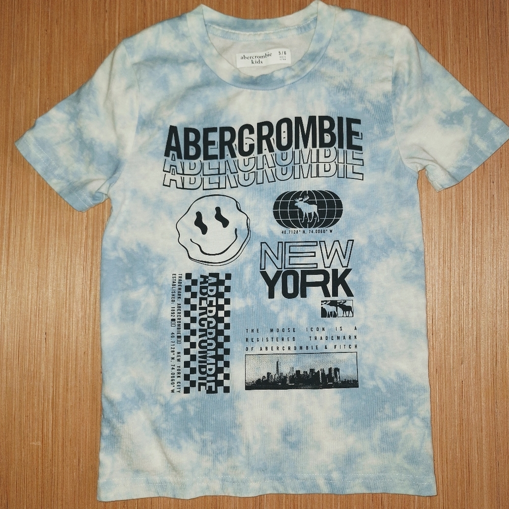 2 boys size 5/6 Abercrombie shirts - Picture 4 of 7